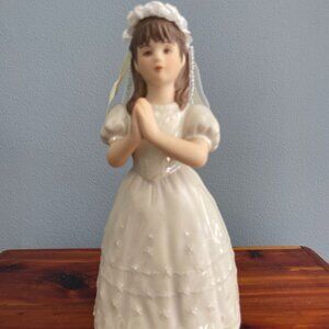 Lenox First Holy Communion Girl Brunette Figurine Sandra Kurk Porcelain